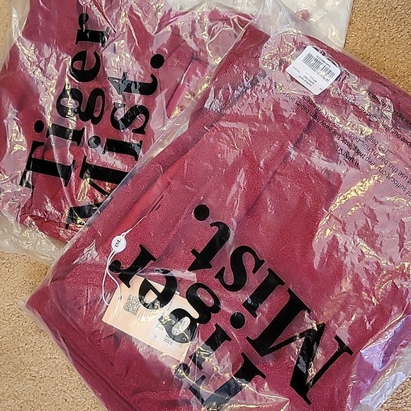 Tiger Mist Red Pearlie Top & Skirt Set, XS - Picture 14 of 14